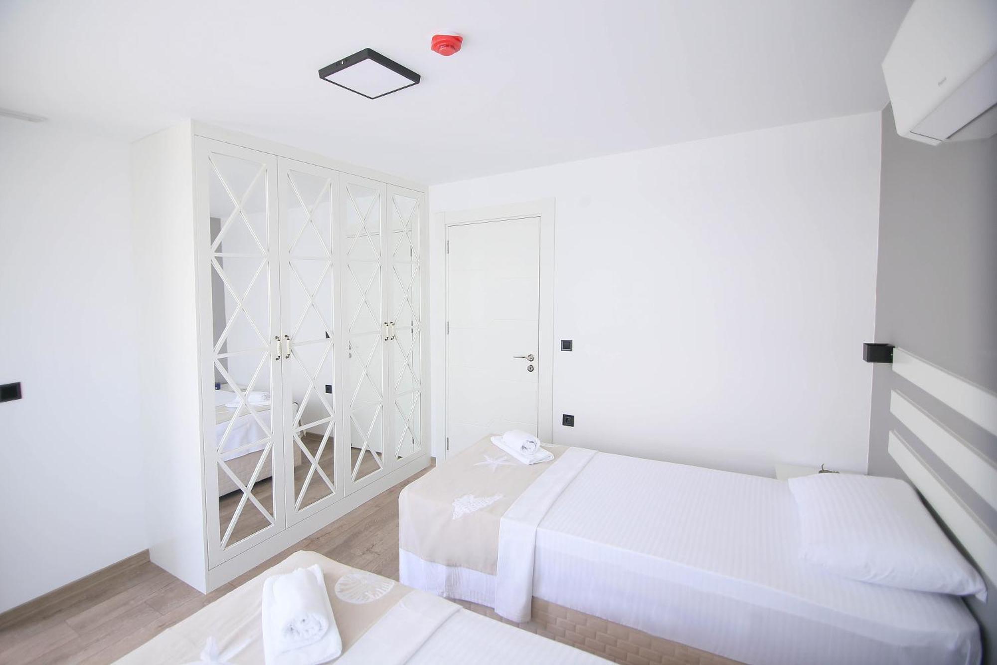 Krem Marin Otel Çeşme Exteriér fotografie